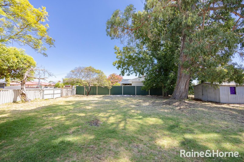 Photo - 19 West Road, Capel WA 6271 - Image 23