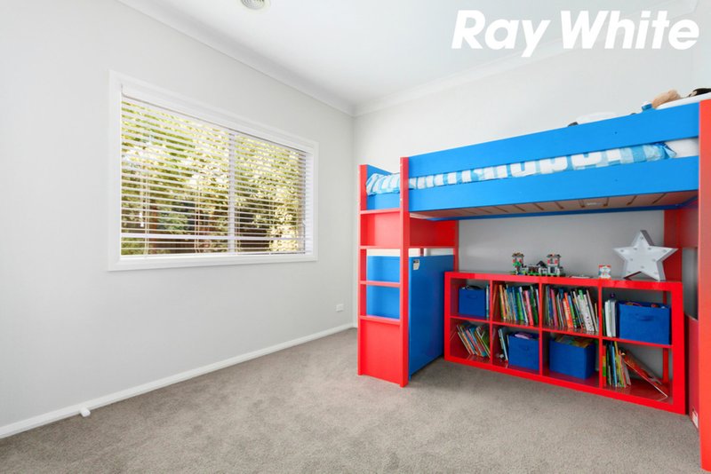 Photo - 19 Westwood Grove, Pakenham VIC 3810 - Image 7