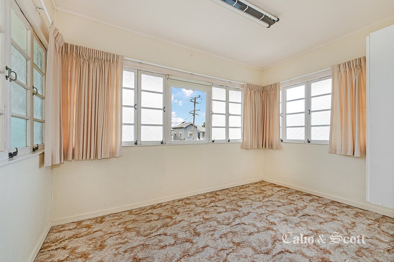 Photo - 19 Wharf St , Shorncliffe QLD 4017 - Image 8