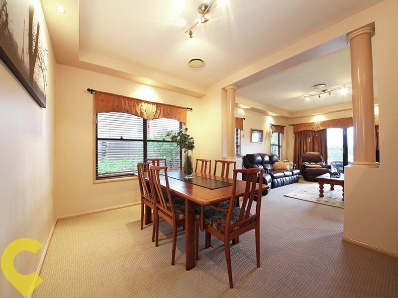 Photo - 19 Whittome Esplanade, Murrumba Downs QLD 4503 - Image 4