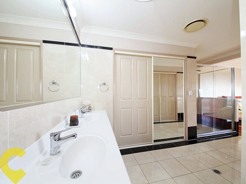 Photo - 19 Whittome Esplanade, Murrumba Downs QLD 4503 - Image 19