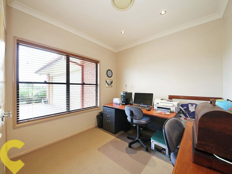 Photo - 19 Whittome Esplanade, Murrumba Downs QLD 4503 - Image 26