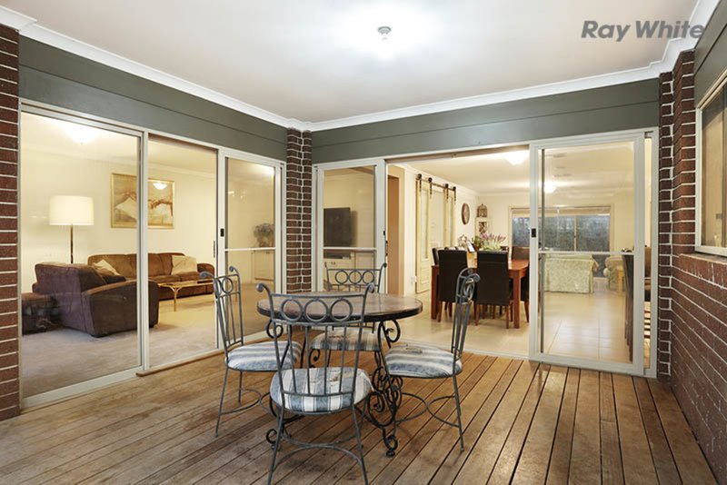 Photo - 19 Wildcherry Place, Point Cook VIC 3030 - Image 15