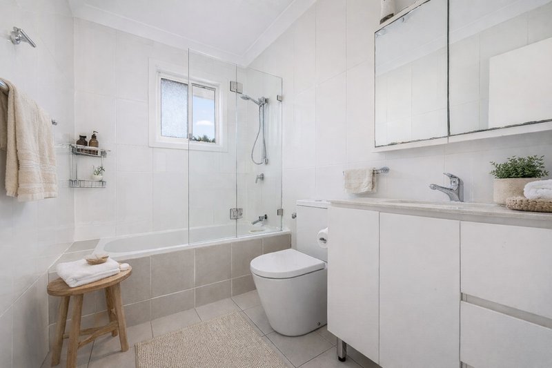 Photo - 19 William Road, Riverwood NSW 2210 - Image 7