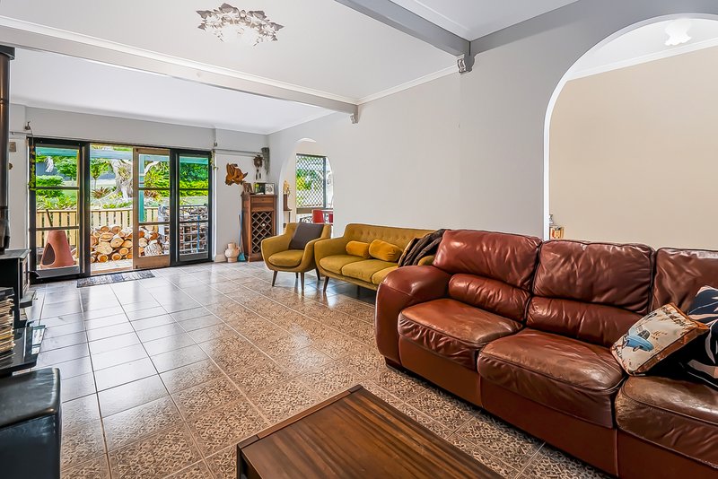 Photo - 19 Willow Road West , Redbank Plains QLD 4301 - Image 4