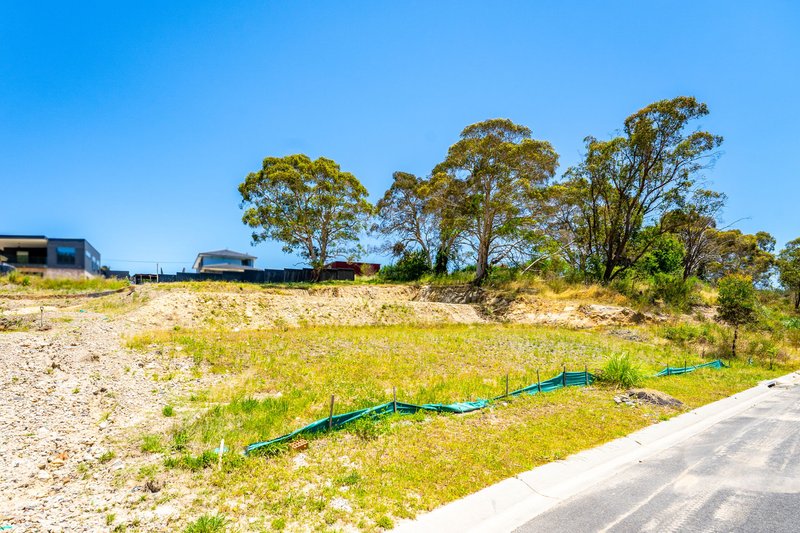 Photo - 19 Willowbank Avenue, Lithgow NSW 2790 - Image 7