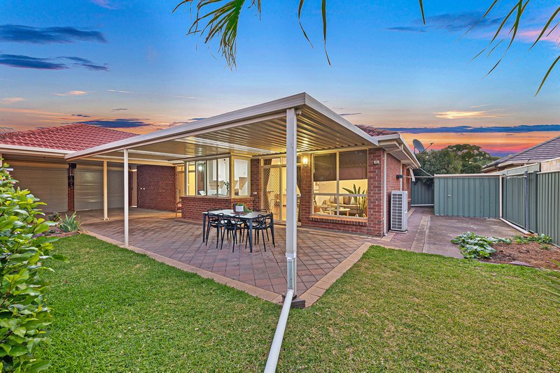 Photo - 19 Windermere Crescent, Mawson Lakes SA 5095 - Image 24