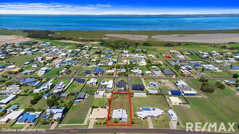 Photo - 19 Windjammer Circuit, River Heads QLD 4655 - Image 3