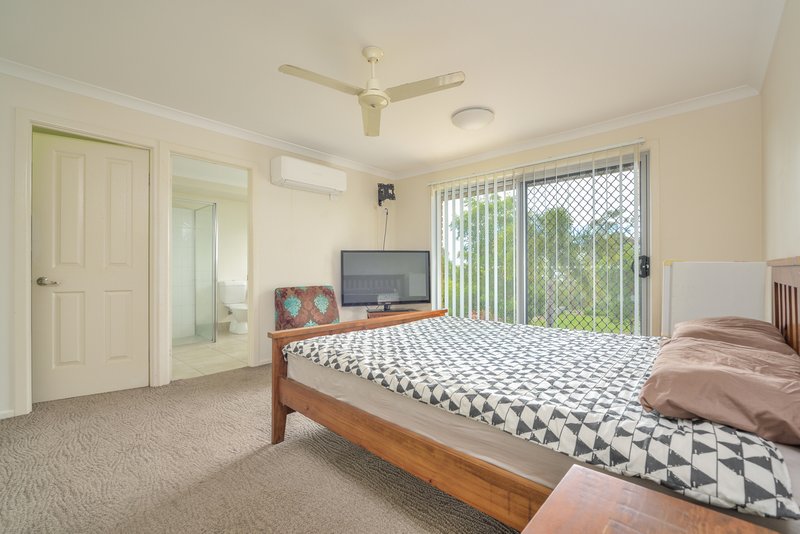 Photo - 19 Windjana Court, New Auckland QLD 4680 - Image 14