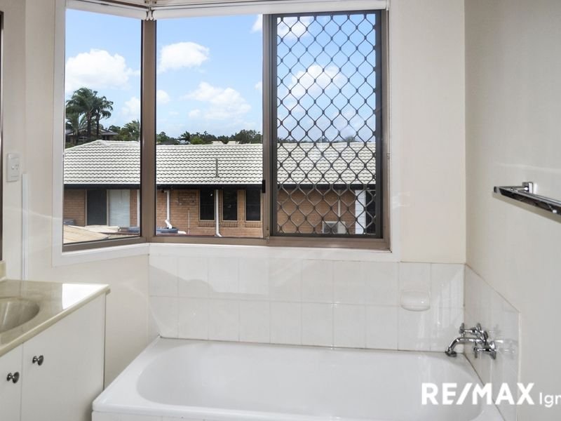 Photo - 19 Wirilda Street, Middle Park QLD 4074 - Image 13