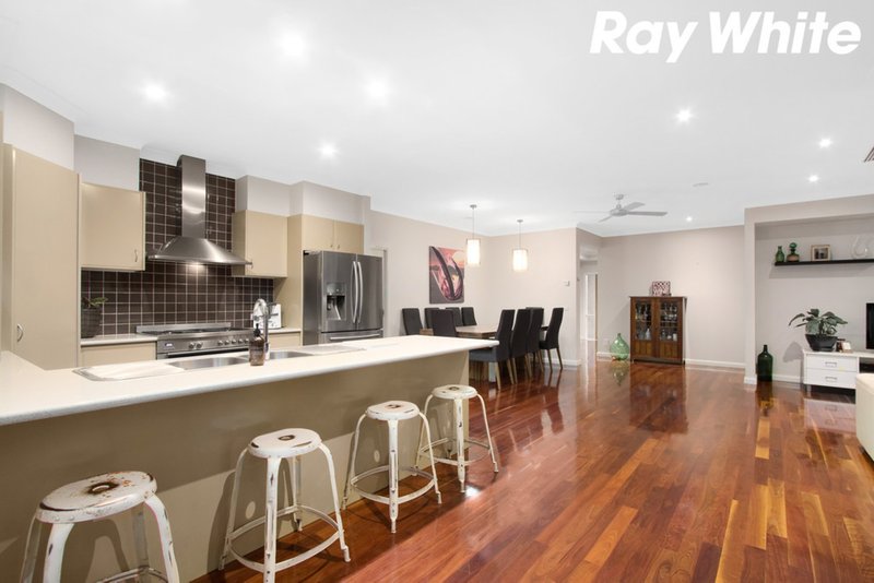 Photo - 19 Withers Court, Pakenham VIC 3810 - Image 7