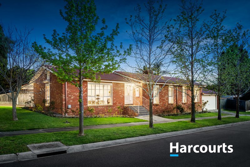 19 Wondalea Crescent, Wantirna VIC 3152