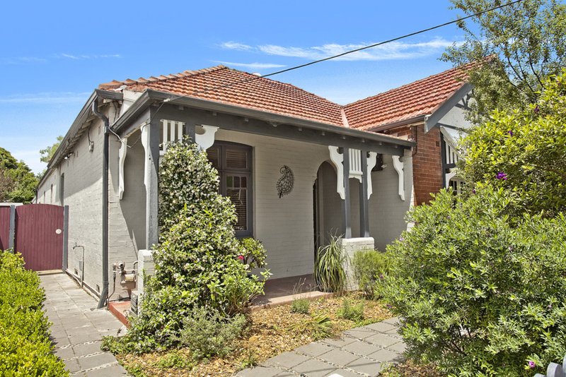 19 Woodbury Street, Marrickville NSW 2204