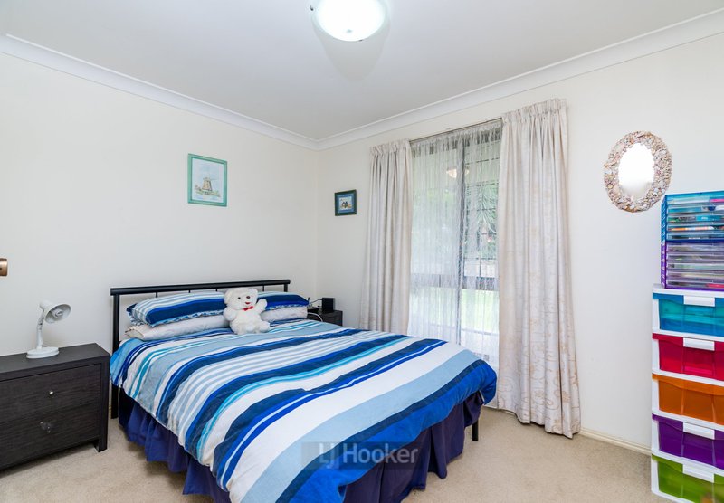 Photo - 19 Woodview Street, Browns Plains QLD 4118 - Image 8