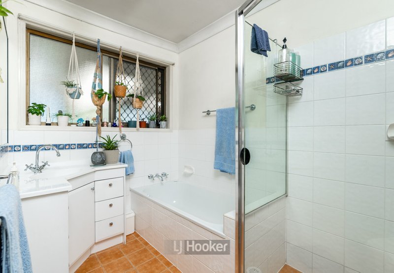 Photo - 19 Woodview Street, Browns Plains QLD 4118 - Image 10