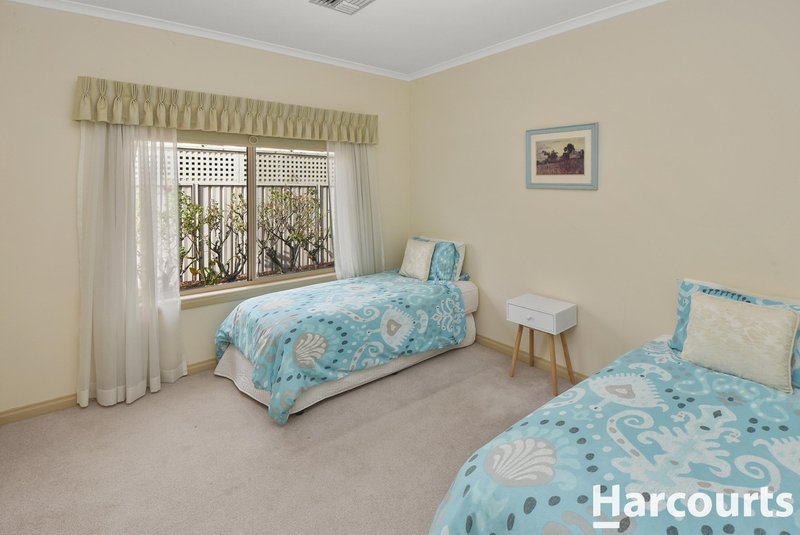 Photo - 19 Wotonga Drive, Horsham VIC 3400 - Image 12