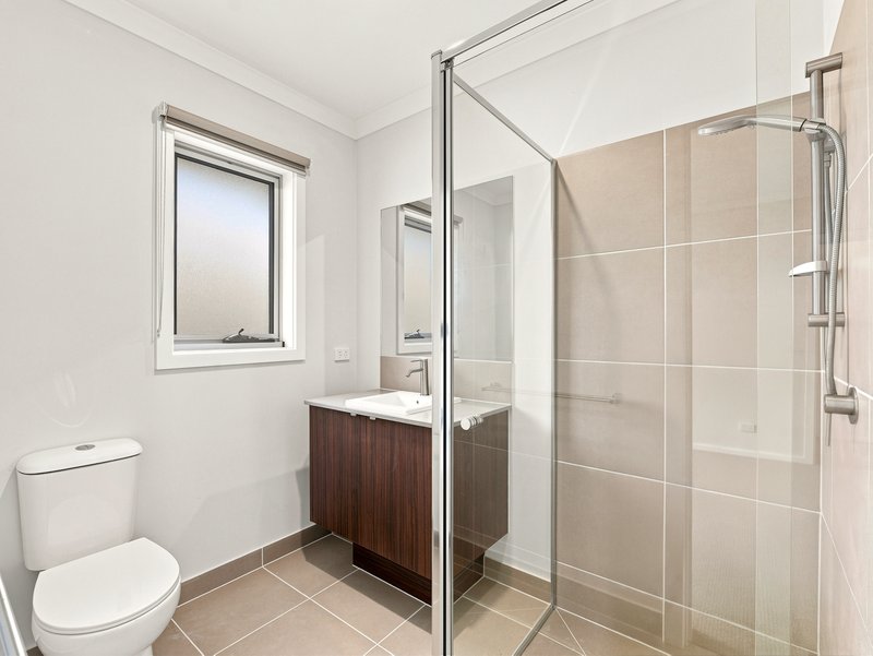 Photo - 19 Wymar Circuit, Tarneit VIC 3029 - Image 21
