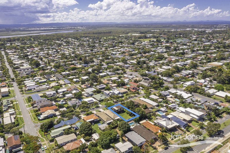 Photo - 19 Yacht St , Clontarf QLD 4019 - Image 5