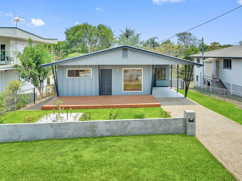 Photo - 19 Yanderra Avenue, Arana Hills QLD 4054 - Image 17