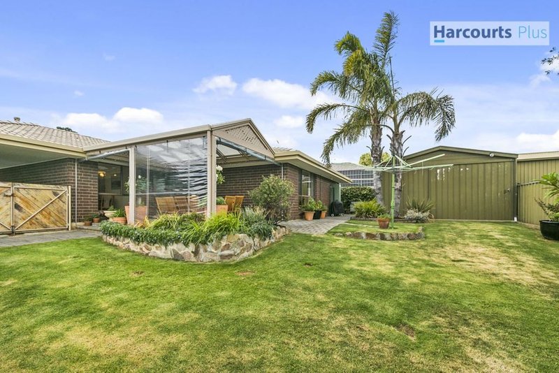 Photo - 19 Yarromie Street, Hallett Cove SA 5158 - Image 20