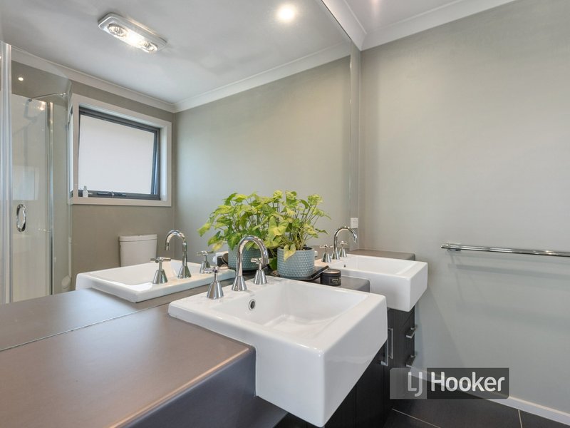 Photo - 19 York Street, Wynyard TAS 7325 - Image 12