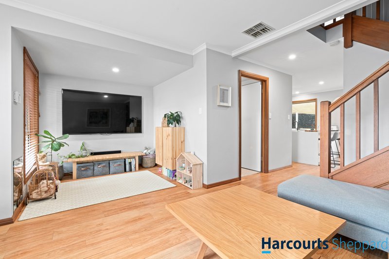 Photo - 1/9 Yorktown Crescent, Henley Beach South SA 5022 - Image 2