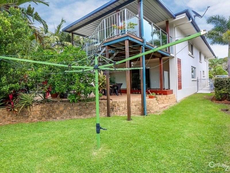 Photo - 19 Yorlambu Parade, Maroochydore QLD 4558 - Image 19