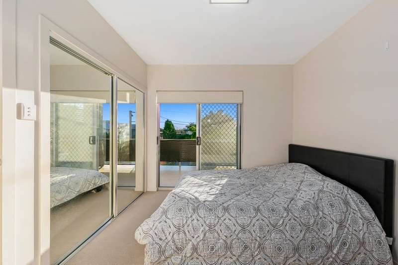 Photo - 1/9 Zenith Avenue, Chermside QLD 4032 - Image 5