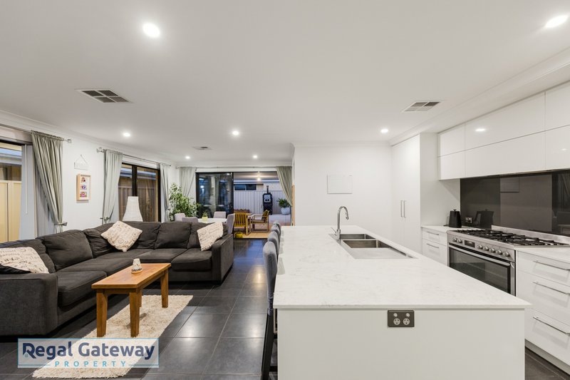Photo - 190 Amazon Drive, Baldivis WA 6171 - Image 5