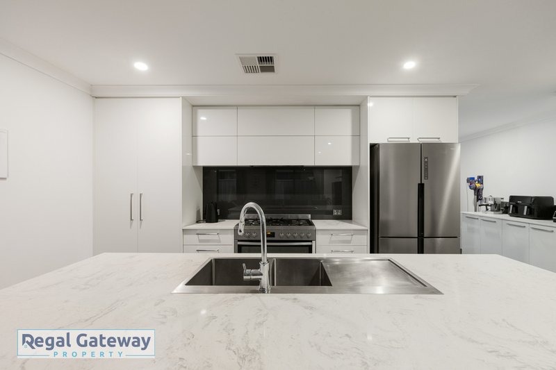 Photo - 190 Amazon Drive, Baldivis WA 6171 - Image 7