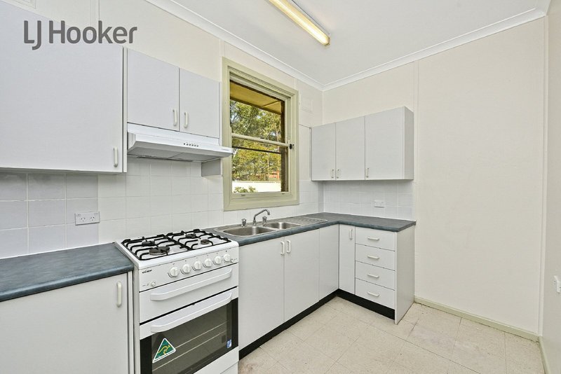 Photo - 190 Belar Avenue, Villawood NSW 2163 - Image 2