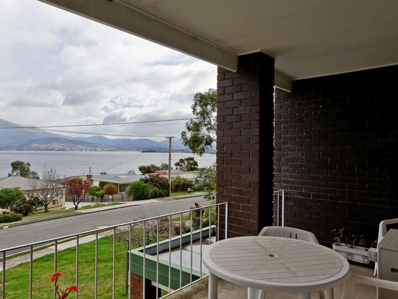 Photo - 190 Carella Street, Howrah TAS 7018 - Image 8