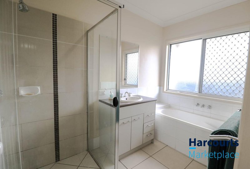 Photo - 190 Macquarie Way, Drewvale QLD 4116 - Image 8