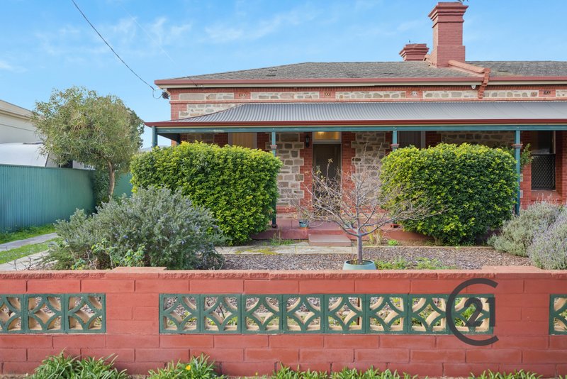 Photo - 190 Mead Street, Largs Bay SA 5016 - Image 2