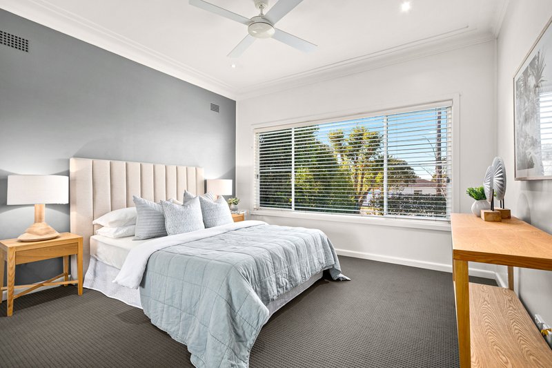 Photo - 190 Parkes Street, Helensburgh NSW 2508 - Image 8