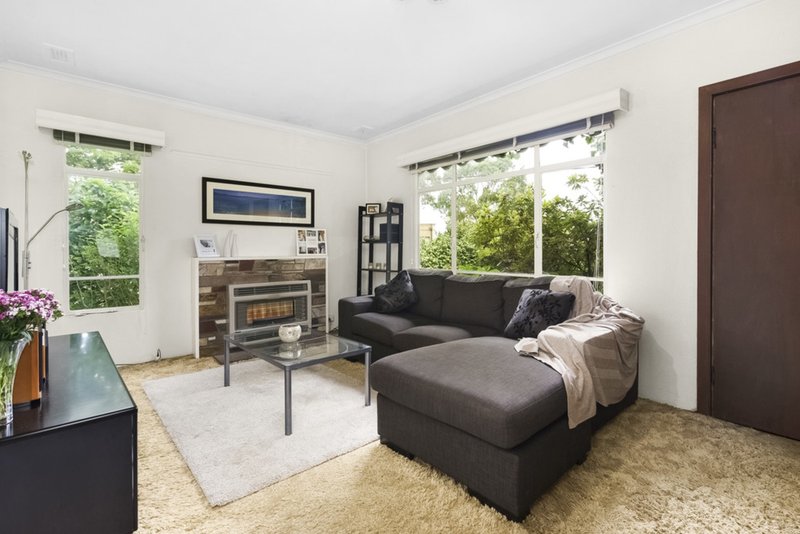 Photo - 190 Power Avenue, Chadstone VIC 3148 - Image 4