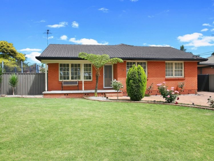 190 Roberta Street, Greystanes NSW 2145