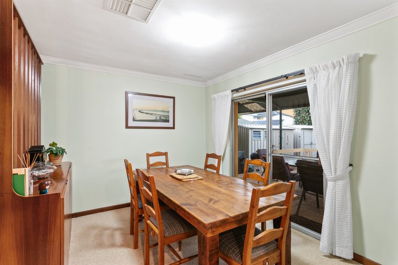 Photo - 190 Sequoia Road, Duncraig WA 6023 - Image 7