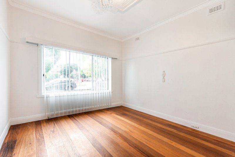 Photo - 190 Smith Street, Thornbury VIC 3071 - Image 5