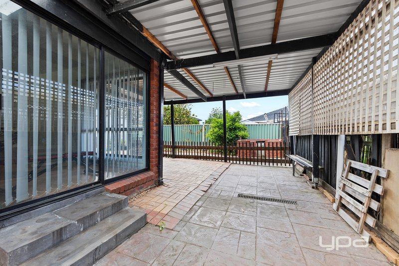 Photo - 190 Sunshine Avenue, Kealba VIC 3021 - Image 14