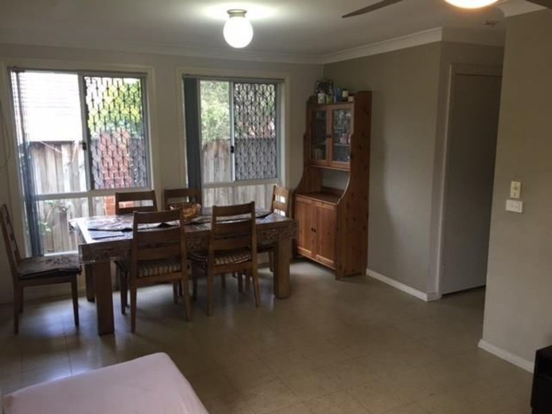 Photo - 190 Walker Street, Quakers Hill NSW 2763 - Image 4