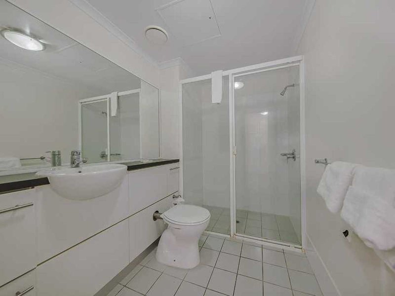 Photo - 1901/79 Albert Street, Brisbane QLD 4000 - Image 4