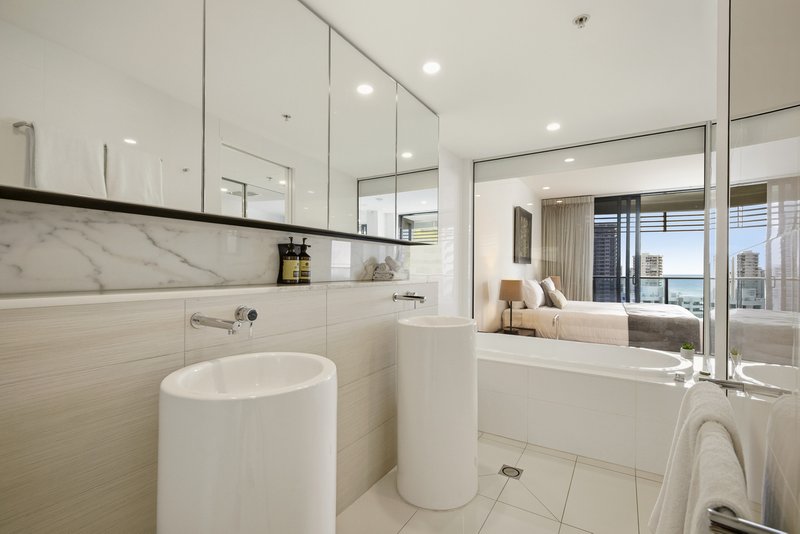 Photo - 1902/1 Oracle Boulevard, Broadbeach QLD 4218 - Image 12