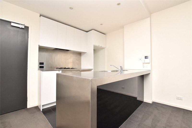 Photo - 1903/620 Collins Street, Melbourne VIC 3000 - Image 5