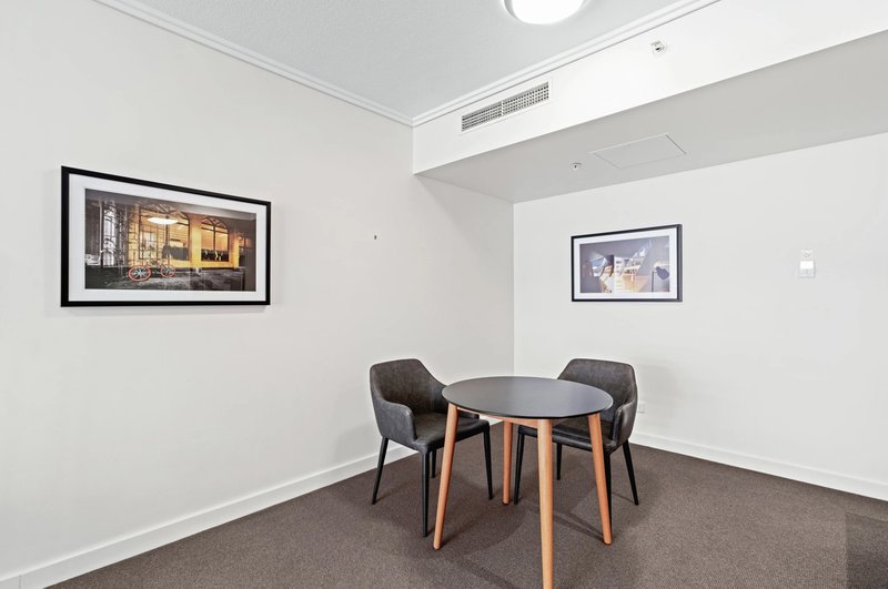 Photo - 1905/108 Albert Street, Brisbane City QLD 4000 - Image 5