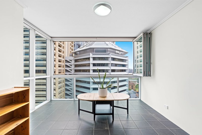 Photo - 1905/108 Albert Street, Brisbane City QLD 4000 - Image 6