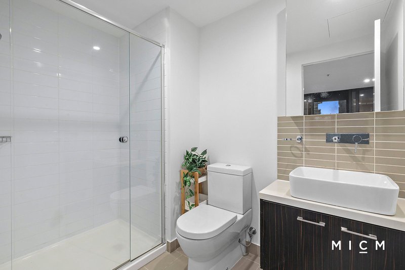 Photo - 1905/8 Sutherland Street, Melbourne VIC 3000 - Image 7