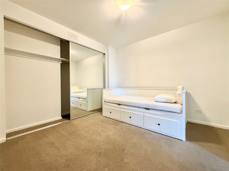 Photo - 1907/241 City Road, Southbank VIC 3006 - Image 7
