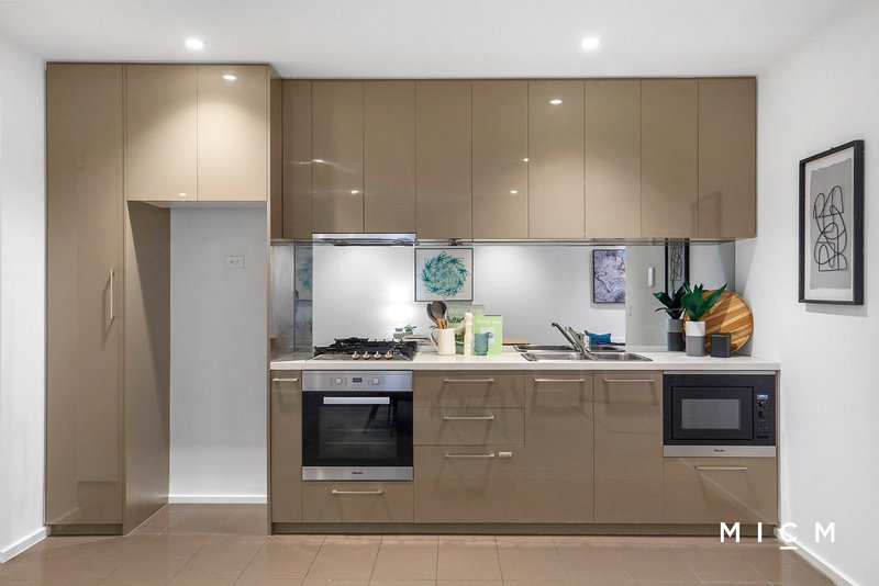 Photo - 1908/601 Little Lonsdale Street, Melbourne VIC 3000 - Image 2