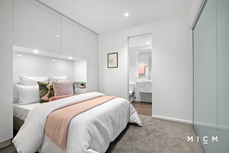 Photo - 1908/601 Little Lonsdale Street, Melbourne VIC 3000 - Image 4